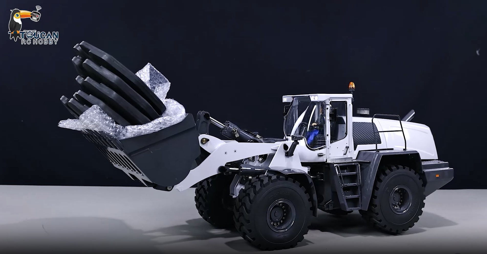 Amazon.com: wheelfun XDRC 1/14 RC Hydraulic Wheeled Loader 580 RTR